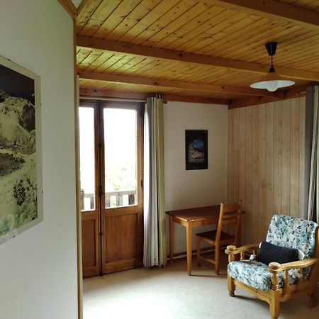 Bed and Breakfast Le Vieux Chalet Embrun Exteriér fotografie